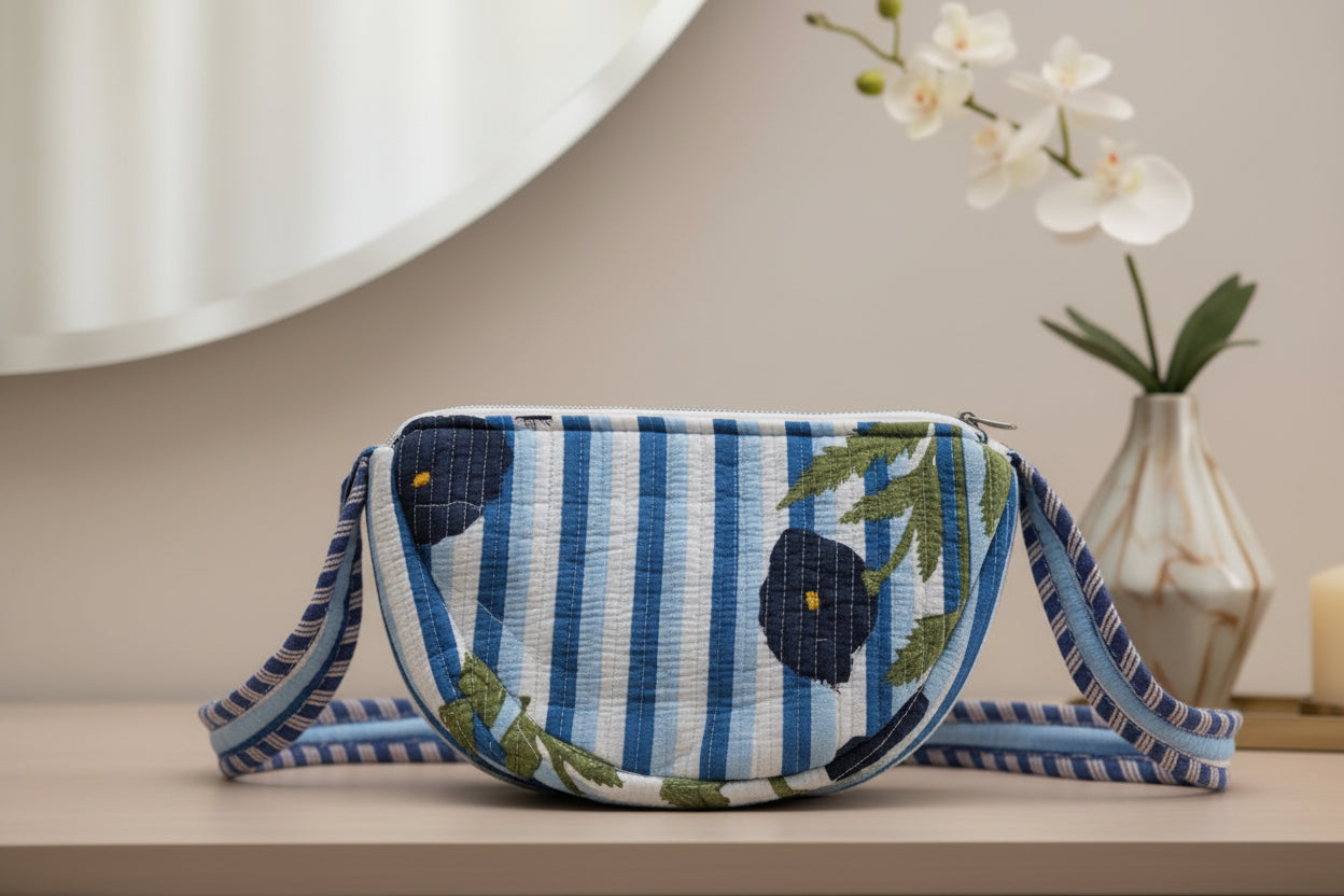 SLING BAG