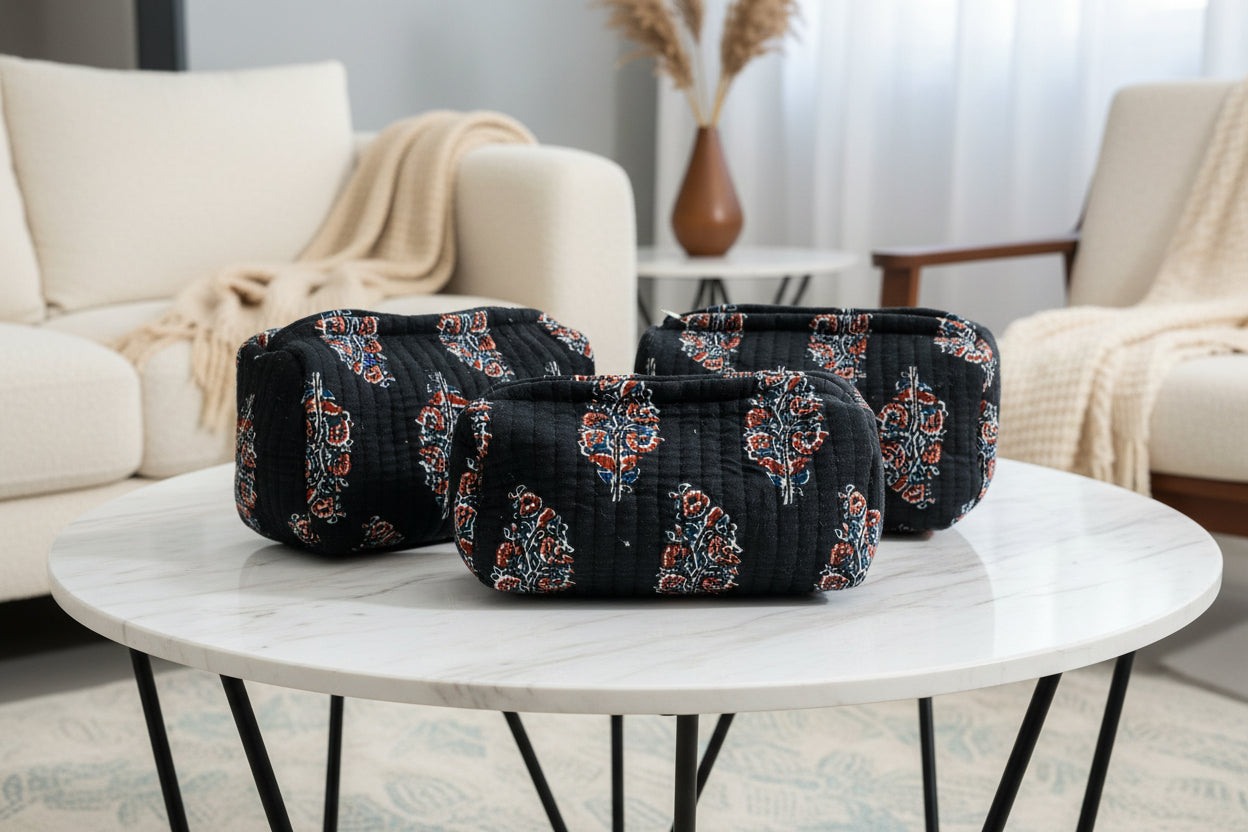 TRAVEL POUCHES
